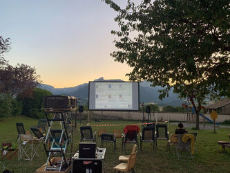 L'Ecran Vagabond fait tomber les murs